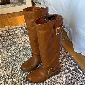 Comfy and edgy faux leather boots